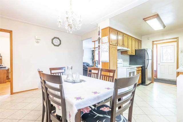 22 Bilardi Crt, House detached with 3 bedrooms, 2 bathrooms and 5 parking in Hamilton ON | Image 39