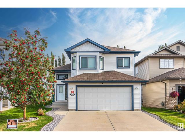 9412 105 Av, House detached with 4 bedrooms, 3 bathrooms and 4 parking in Morinville AB | Image 59