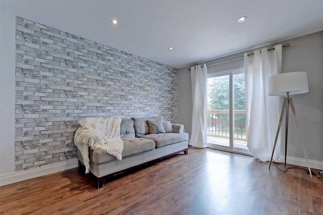 298 Lennox Ave, House detached with 4 bedrooms, 7 bathrooms and 7 parking in Richmond Hill ON | Image 3