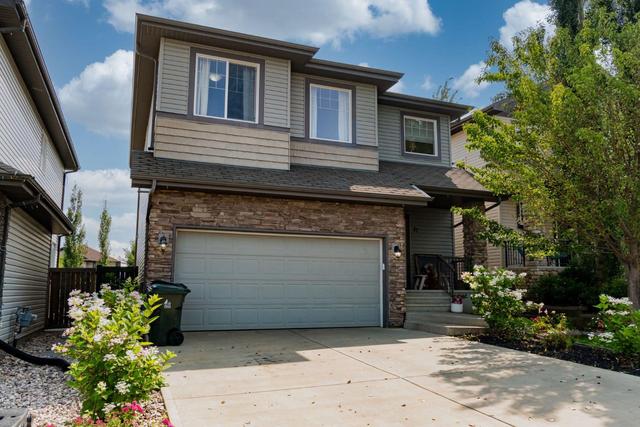 27 Victor Court, House detached with 5 bedrooms, 2 bathrooms and 4 parking in Spruce Grove AB | Image 1