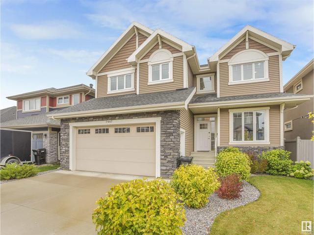 7447 Colonel Mewburn Rd Nw, House detached with 4 bedrooms, 3 bathrooms and 4 parking in Edmonton AB | Image 3