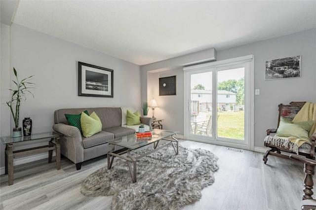 72 - 40 Imperial Rd N, Townhouse with 3 bedrooms, 2 bathrooms and 1 parking in Guelph ON | Image 5