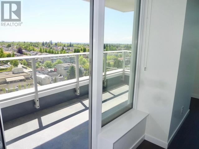 2009 - 5515 Boundary Road, Condo with 2 bedrooms, 1 bathrooms and 1 parking in Vancouver BC | Image 7