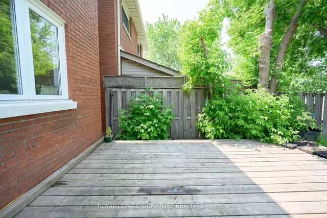 724 Dunn Ave, House attached with 3 bedrooms, 2 bathrooms and 3 parking in Hamilton ON | Image 20