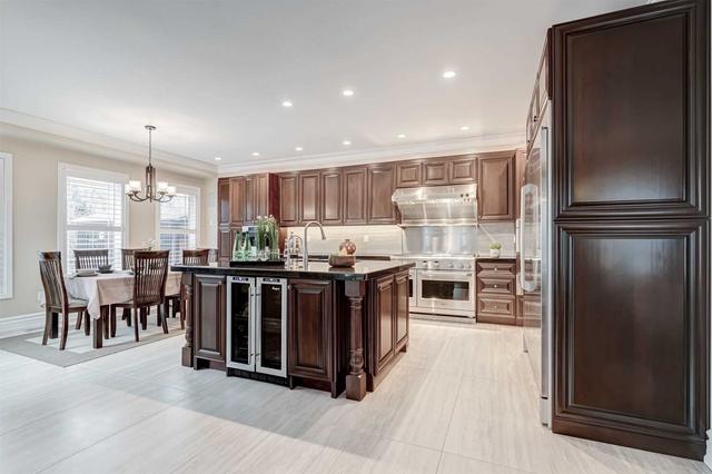 4 Portia St, House detached with 4 bedrooms, 6 bathrooms and 6 parking in Toronto ON | Image 3