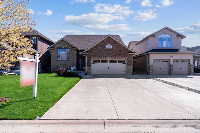 5826 Fiddlehead Lane, House detached with 3 bedrooms, 3 bathrooms and 4 parking in Niagara Falls ON | Image 12