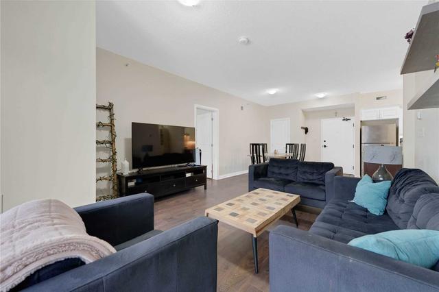 103 - 54 Koda St, Condo with 2 bedrooms, 2 bathrooms and 1 parking in Barrie ON | Image 3