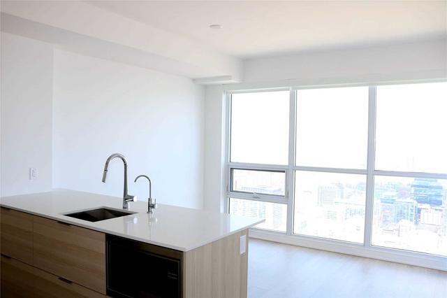 5005 - 88 Scott St, Condo with 1 bedrooms, 1 bathrooms and 0 parking in Toronto ON | Image 7