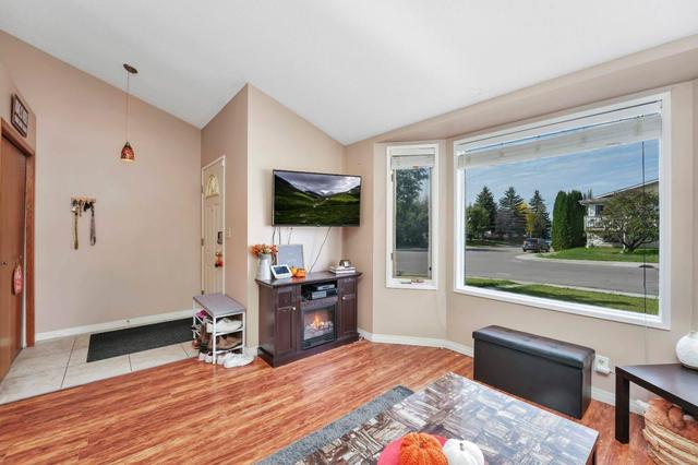 1 Elwell Avenue, House detached with 2 bedrooms, 2 bathrooms and 4 parking in Red Deer AB | Image 10