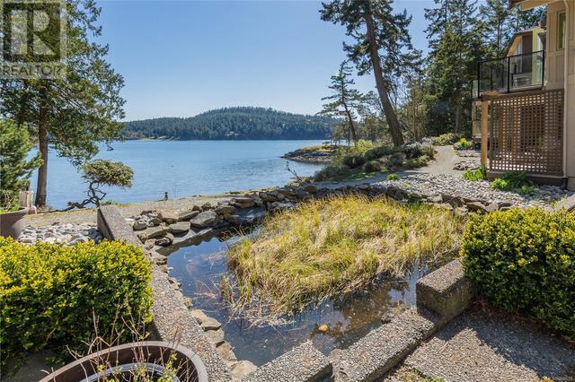 630 Dinner Bay Rd, House detached with 12 bedrooms, 16 bathrooms and 12 parking in Southern Gulf Islands BC | Image 38