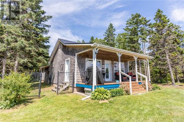 51 Cape Dr, House detached with 2 bedrooms, 2 bathrooms and null parking in Botsford NB | Image 31
