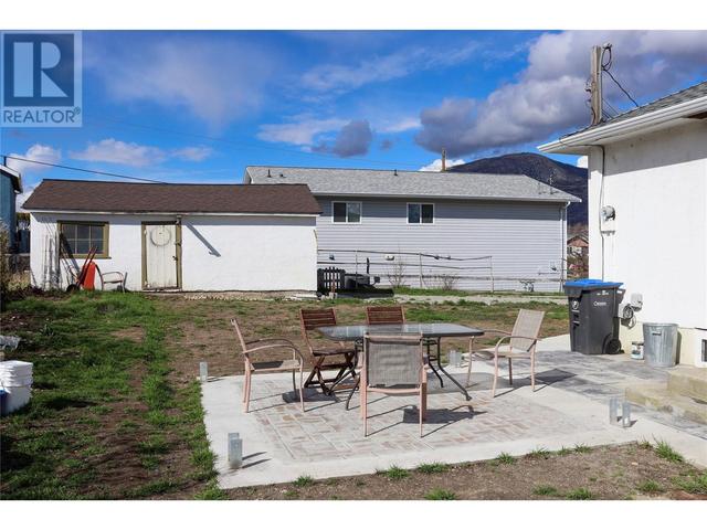 7212 Heron Lane, House detached with 4 bedrooms, 1 bathrooms and 1 parking in Osoyoos BC | Image 7
