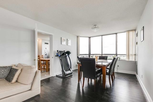 1231 - 25 Bamburgh Circ, Condo with 3 bedrooms, 2 bathrooms and 2 parking in Toronto ON | Image 4