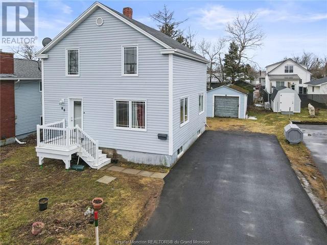 80 Oakland Ave, House detached with 4 bedrooms, 2 bathrooms and null parking in Moncton NB | Image 2