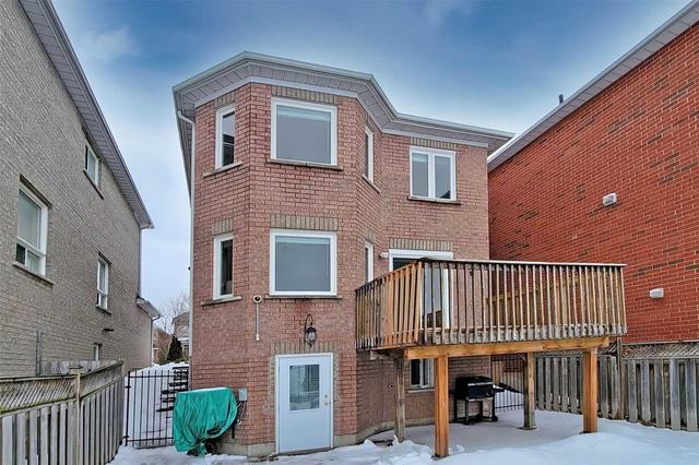 223 Kayla Cres, House detached with 3 bedrooms, 3 bathrooms and 4 parking in Vaughan ON | Image 18