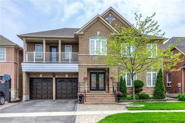 2302 Stratus Dr, House detached with 5 bedrooms, 7 bathrooms and 4 parking in Oakville ON | Image 1