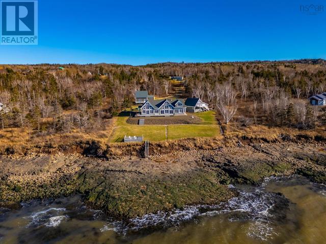 5199 Shore Road W, House detached with 5 bedrooms, 3 bathrooms and null parking in Annapolis, Subd. A NS | Image 3