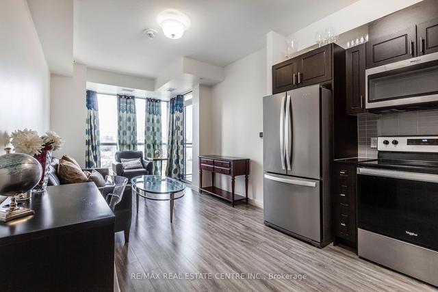 708 - 128 King St N, Condo with 1 bedrooms, 1 bathrooms and 1 parking in Waterloo ON | Image 2