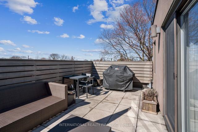 304 - 152 Annette St, Condo with 2 bedrooms, 2 bathrooms and 1 parking in Toronto ON | Image 19