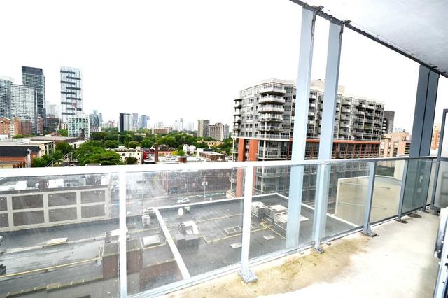 915 - 105 George St, Condo with 1 bedrooms, 1 bathrooms and 1 parking in Toronto ON | Image 3