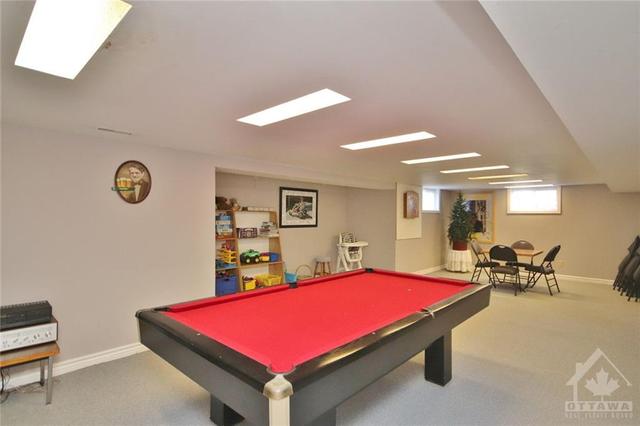 5668 William Mcewen Drive, House detached with 4 bedrooms, 2 bathrooms and 30 parking in Ottawa ON | Image 19