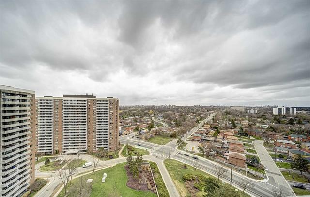 1805 - 250 Scarlett Rd, Condo with 2 bedrooms, 2 bathrooms and 1 parking in Toronto ON | Image 11