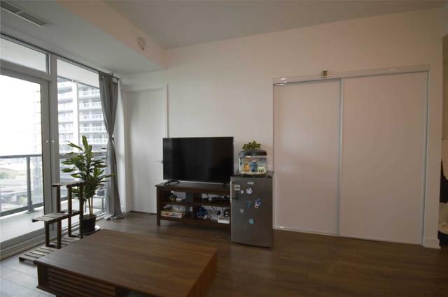 1501 - 50 Ordnance St, Condo with 2 bedrooms, 2 bathrooms and 1 parking in Toronto ON | Image 8