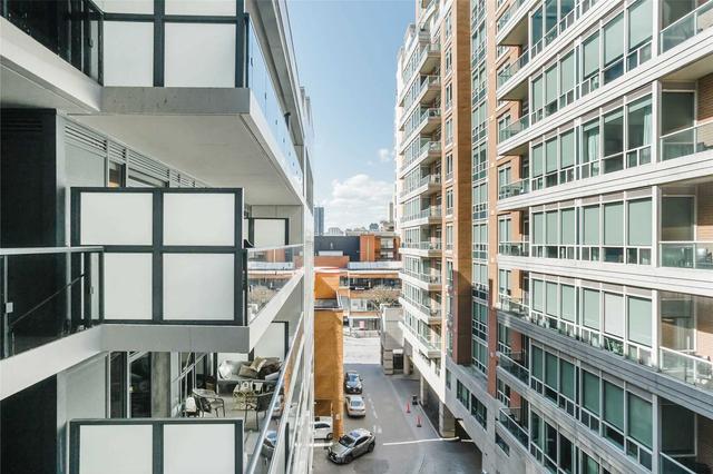 509 - 88 Cumberland St, Condo with 1 bedrooms, 1 bathrooms and 0 parking in Toronto ON | Image 8