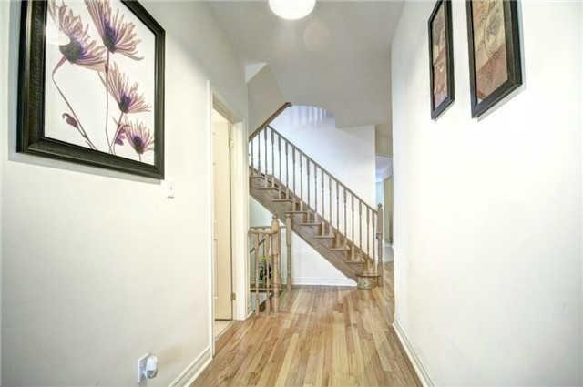 365 Michener Pl, House detached with 4 bedrooms, 3 bathrooms and 4 parking in Milton ON | Image 12