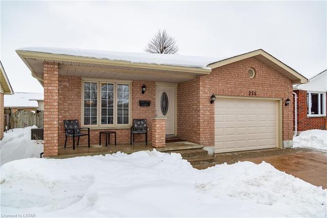 256 Josselyn Drive, House detached with 3 bedrooms, 2 bathrooms and null parking in London ON | Image 1