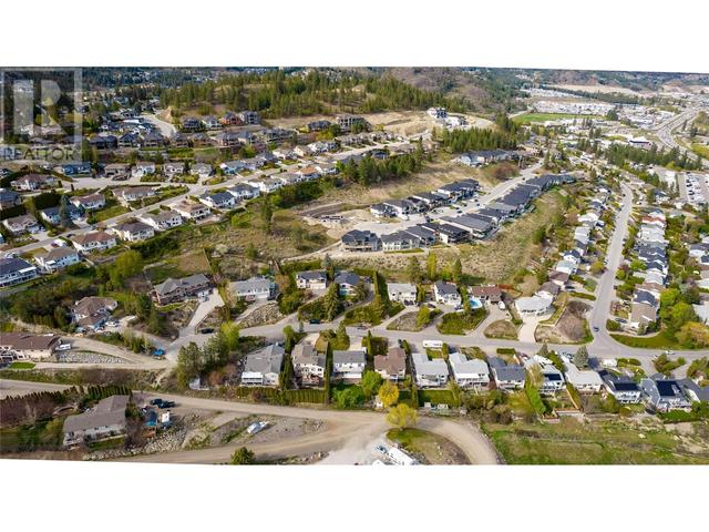 2161 Shamrock Drive, House detached with 4 bedrooms, 2 bathrooms and 2 parking in West Kelowna BC | Image 52