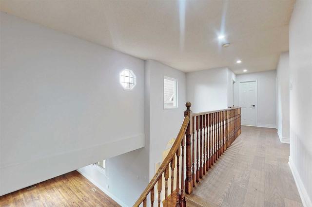 4591 Inverness Blvd, House detached with 4 bedrooms, 5 bathrooms and 8 parking in Mississauga ON | Image 13