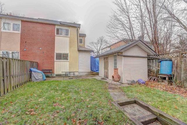 2236 Wiseman Crt, House semidetached with 3 bedrooms, 3 bathrooms and 4 parking in Mississauga ON | Image 19
