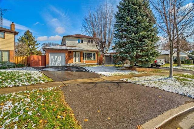 1399 Sarcee St, House detached with 3 bedrooms, 2 bathrooms and 5 parking in Oshawa ON | Image 23