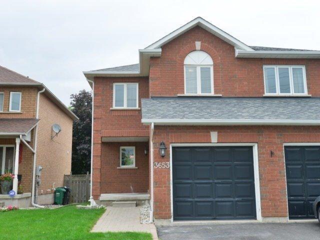 3653 Indigo Cres, House semidetached with 3 bedrooms, 3 bathrooms and 2 parking in Mississauga ON | Image 1
