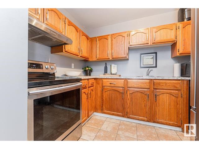 506 - 10175 109 St Nw, Condo with 3 bedrooms, 1 bathrooms and 2 parking in Edmonton AB | Image 12