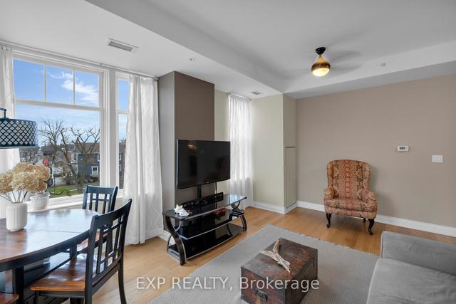 222 - 68 Main St, Condo with 2 bedrooms, 2 bathrooms and 1 parking in Markham ON | Image 9