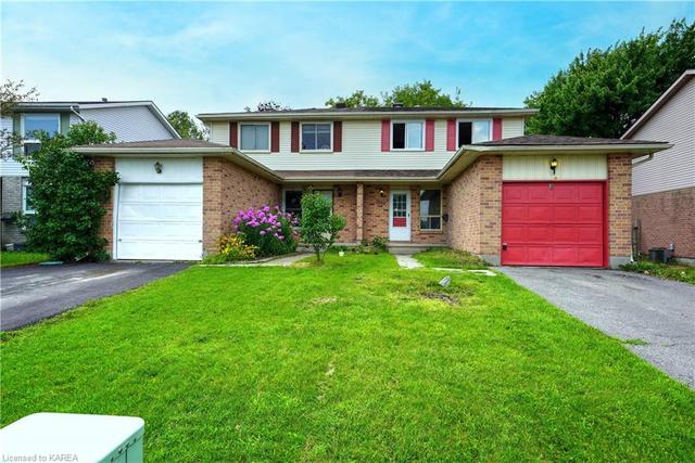 1062 Hickorywood Crescent, House semidetached with 3 bedrooms, 1 bathrooms and 3 parking in Kingston ON | Image 3