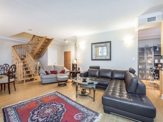 Lph13 - 23 Lorraine Dr, Condo with 3 bedrooms, 3 bathrooms and 1 parking in Toronto ON | Image 5