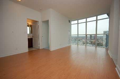 1203 - 80 Absolute Ave, Condo with 2 bedrooms, 2 bathrooms and 1 parking in Mississauga ON | Image 3