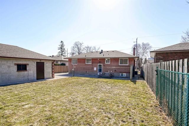 3041 Franze Dr, House detached with 3 bedrooms, 2 bathrooms and 8 parking in Mississauga ON | Image 30