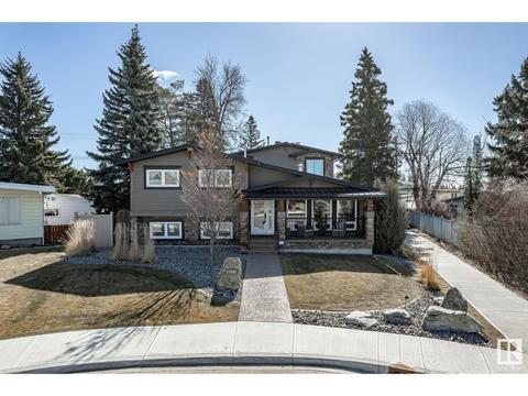 11603 49 Av Nw, House detached with 5 bedrooms, 3 bathrooms and null parking in Edmonton AB | Card Image