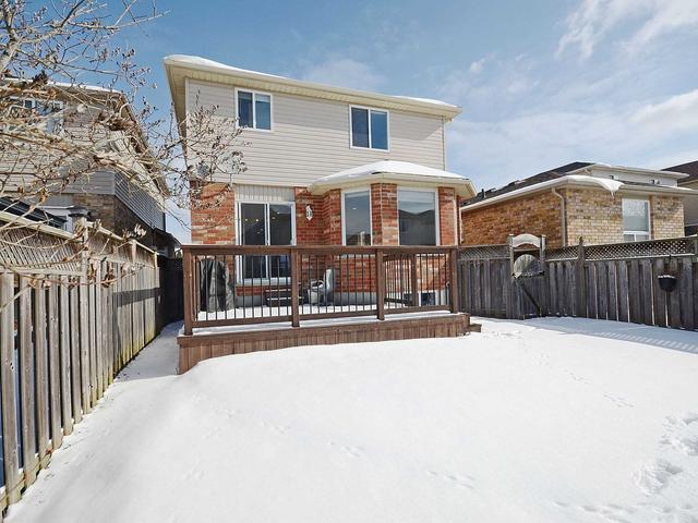11 Gosling Gdns, House detached with 4 bedrooms, 4 bathrooms and 4 parking in Guelph ON | Image 29