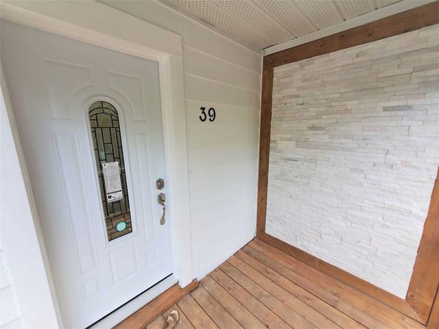 39 Niagara St, House detached with 3 bedrooms, 2 bathrooms and 6 parking in Newmarket ON | Image 13