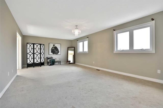 1206 Kings College Dr, House detached with 5 bedrooms, 4 bathrooms and 2 parking in Oakville ON | Image 10
