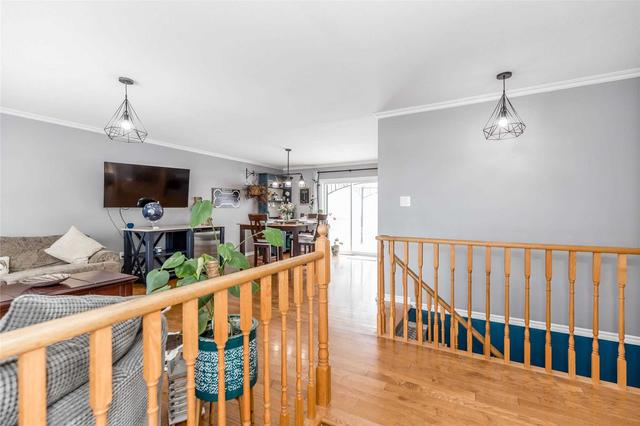 1968 Line 2 North Line N, House detached with 2 bedrooms, 3 bathrooms and 7 parking in Oro Medonte ON | Image 39