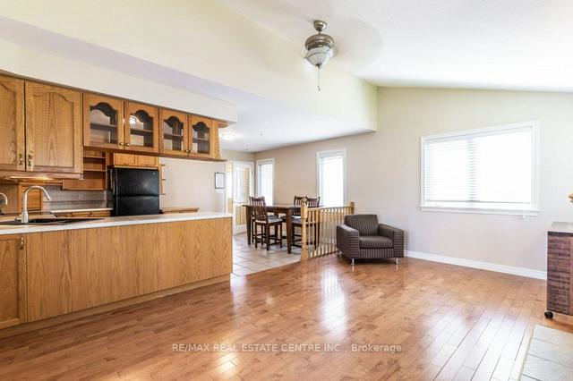 161 Downey Rd S, House detached with 7 bedrooms, 5 bathrooms and 6 parking in Guelph ON | Image 18