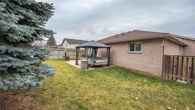 81 Whitlaw Way, House detached with 2 bedrooms, 2 bathrooms and 4 parking in Brant ON | Image 4