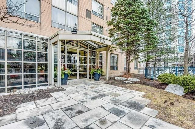 1706 - 115 Omni Dr, Condo with 3 bedrooms, 2 bathrooms and 1 parking in Toronto ON | Image 17