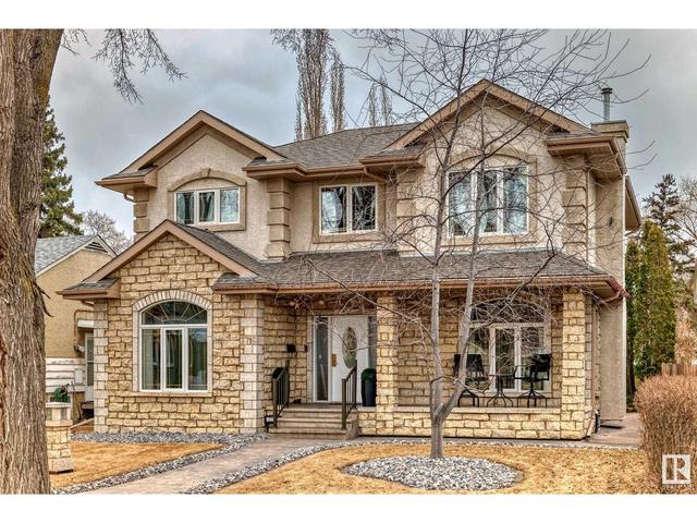 7716 83 Av Nw, House detached with 4 bedrooms, 3 bathrooms and 10 parking in Edmonton AB | Image 2